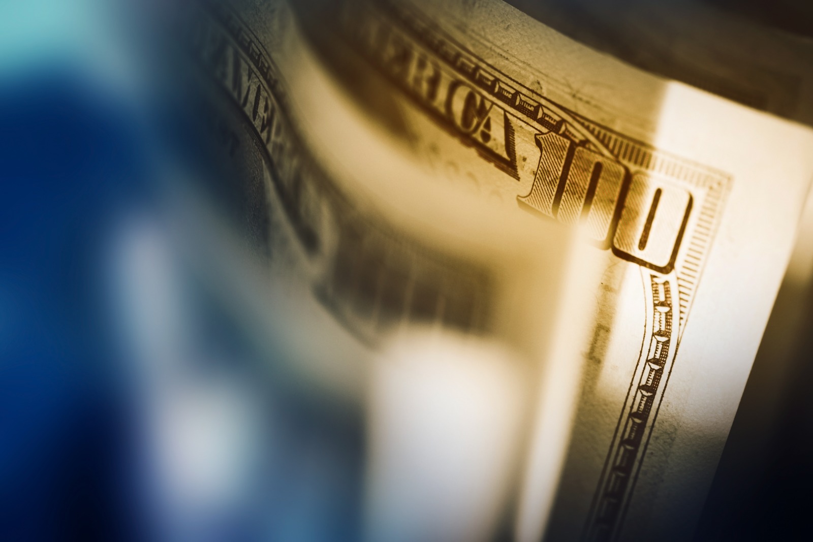 Góc nhìn dòng tiền nhóm ngân hàng